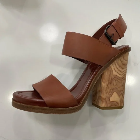 Vince wood Block Heel Sandals - Picture 14 of 15